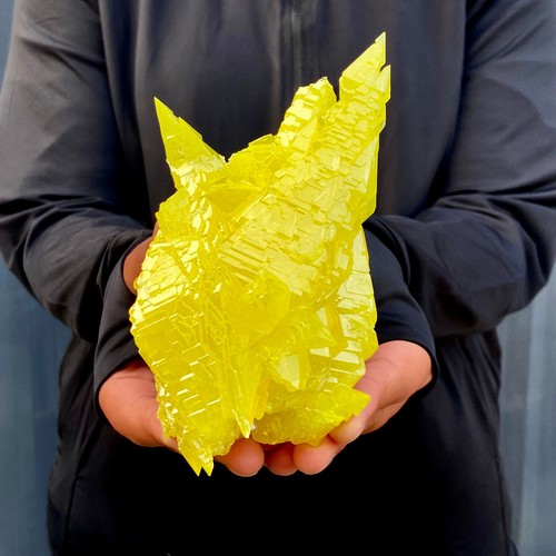325G Rare yellow sulfur crystal quartz crystal mineral specimen