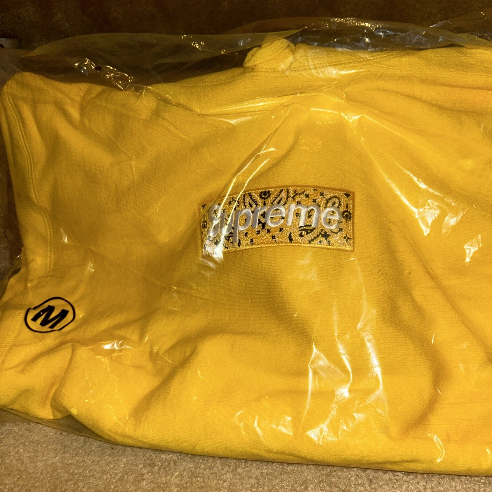 Sweat à capuche FW19 Supreme Bandana Box Logo jaune moyen (M) *NEUF*