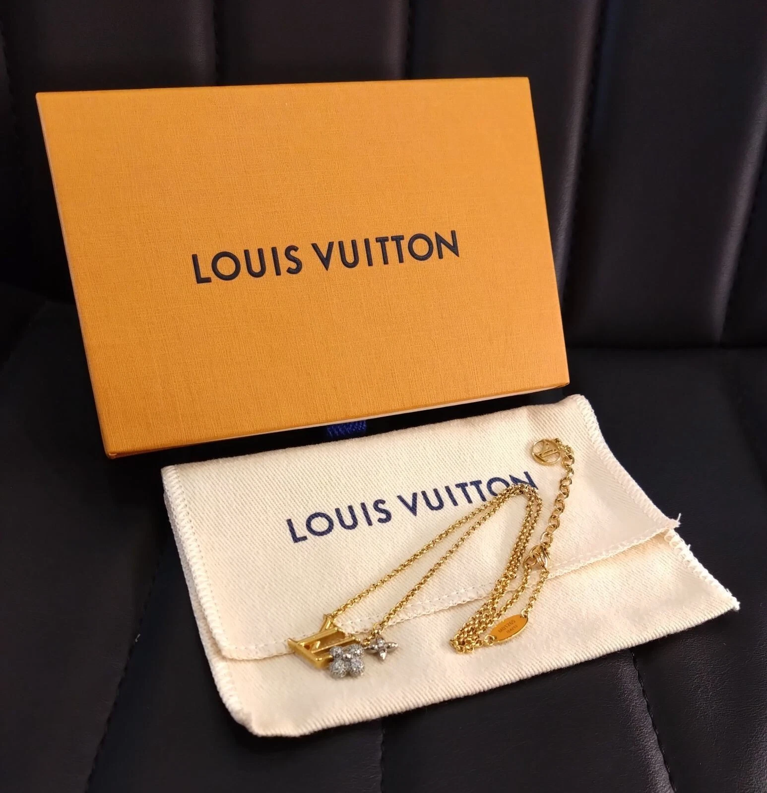 LOUIS VUITTON（LV） Collana Louis Vuitton M01265 LV Grammo Ciondolo Colore Oro