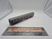 Bachmann 00 BR Mk 2 FK Corridor First Coach Maroon 39-332 E13373
