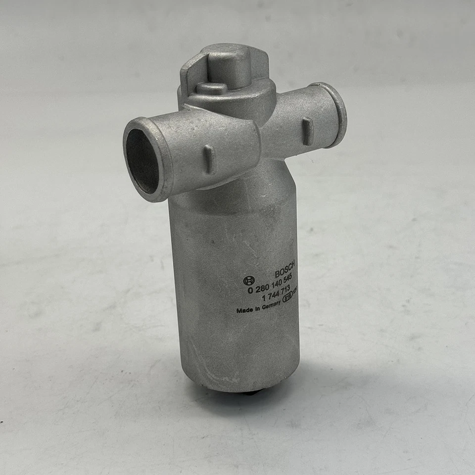 FOR BMW E36 E46 E39 E83 E60 E85 323 325 IAC Idle Air Control Valve 13411744713 Foto 2 de 4
