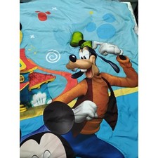 Disney Baby Quilt size 42 57" finished 100 Poly Disney Characters Mickey Mouse