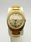 Vintage 1971 Timex Gold Tone 21 Jewels Date 33mm Watch 665607571 Runs
