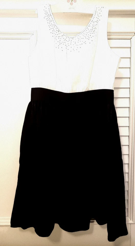 Vestido Blush by Us Angels niñas blanco y negro forrado cuentas Navidad talla 14 usado en excelente estado Foto 2 de 4