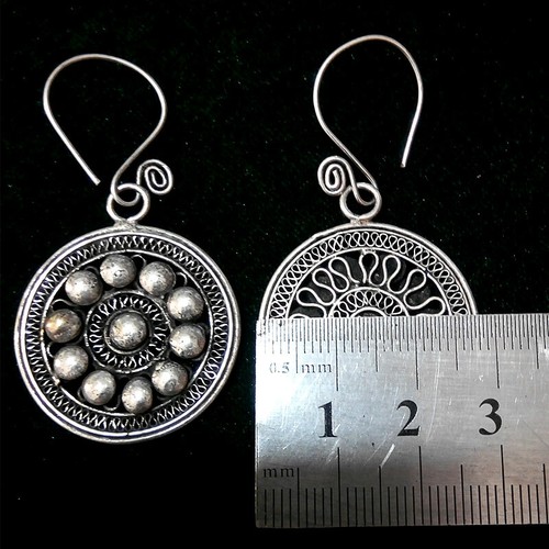 Retro palace traditional tribal pure handmade filigree miao silver earring 1pair - Picture 3 of 5