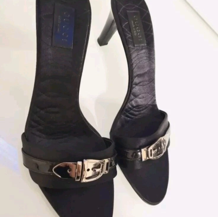 GUCCI talons matelassés noirs satin/cuir breveté boucle à enfiler taille EU40 US 9 9 5