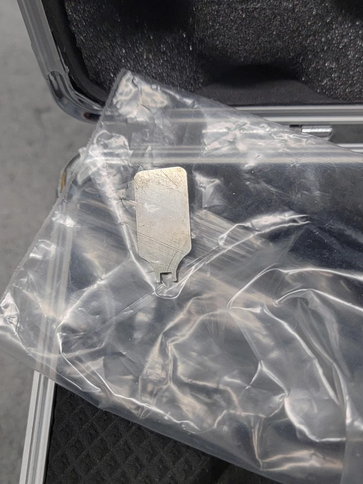 Ultra Luz Óptica Pluma Luz LED Lupa Faro Cargador Batería Estuche LEER Foto 3 de 4