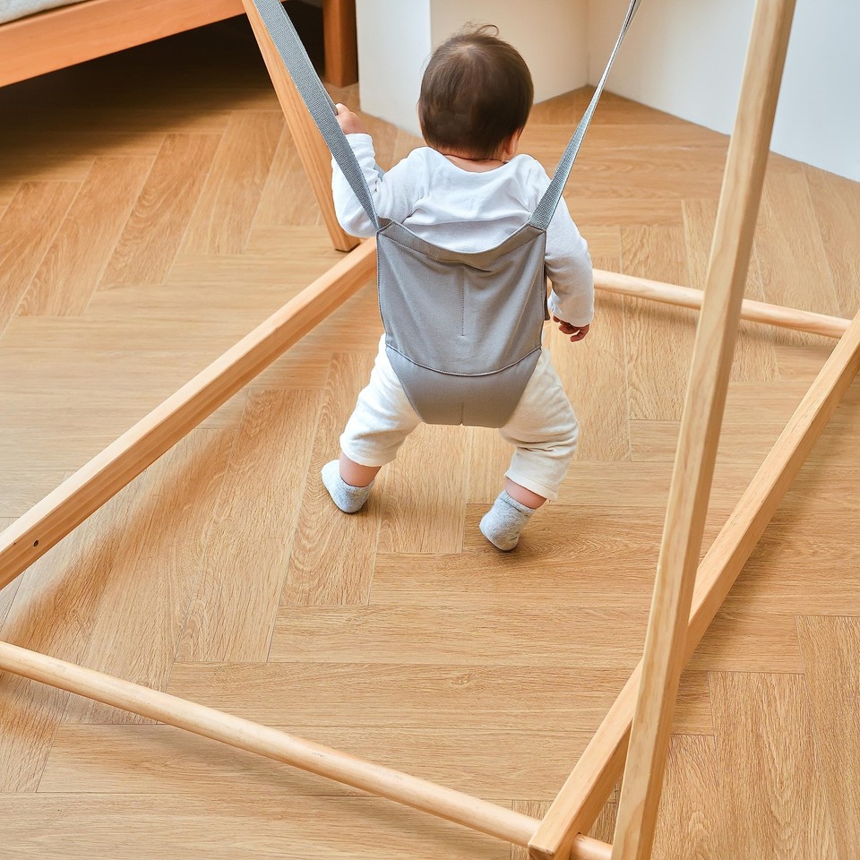 Avenlur Tulip Baby Bouncer Foldable Baby Jumper with Stand Self