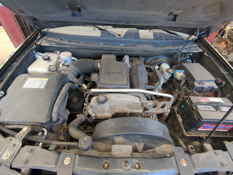 Capucha usada se adapta a: GMC Envoy 2009 grado B Foto 4 de 4