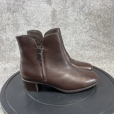 Munro Boots Womens Size 7.5 Wide Landyn Fudge Leather Side Zipper Bootie