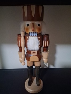 Ulbricht - Limited Edition Brown King Nutcracker