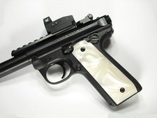Pearl Ruger Mark IV 22/45 Grips MK 4