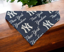 New York Yankees Dog Bandana OVER THE COLLAR Bandanas Scarf Slide on Bandanna