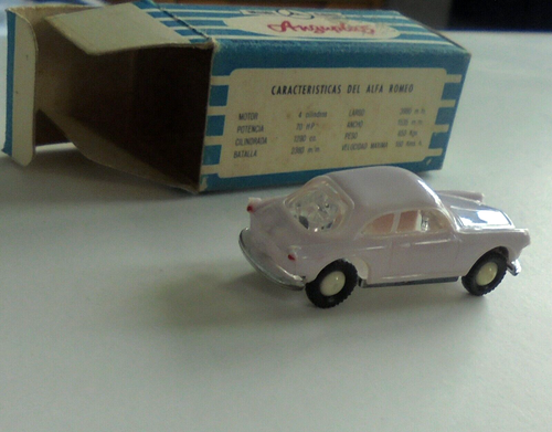 Alfa Romeo Giulietta Sprint Anguplas Mini Cars 1/100 ? Scale Plastic Model & Box - Picture 4 of 5