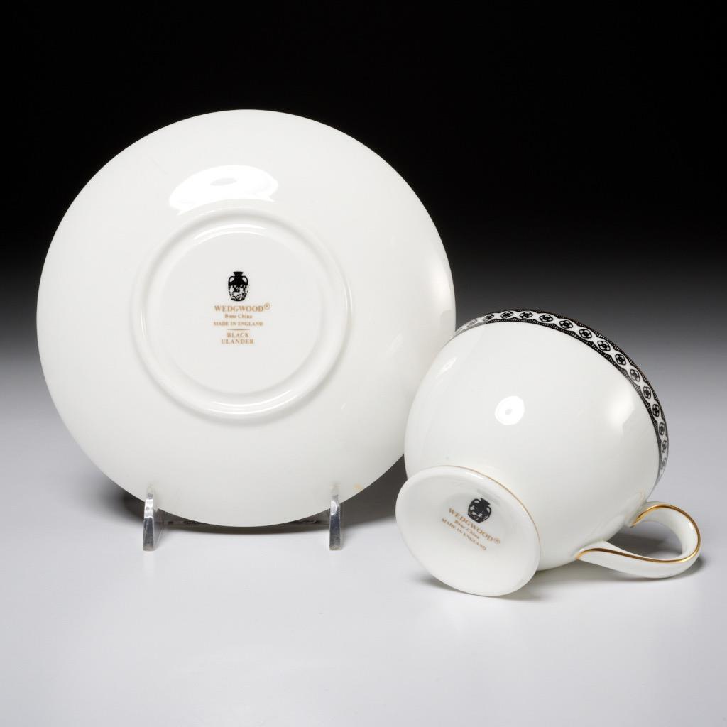 Wedgwood Colonnade Black Ulander White Gold 6 Teacup 6 Saucer 12pc Set