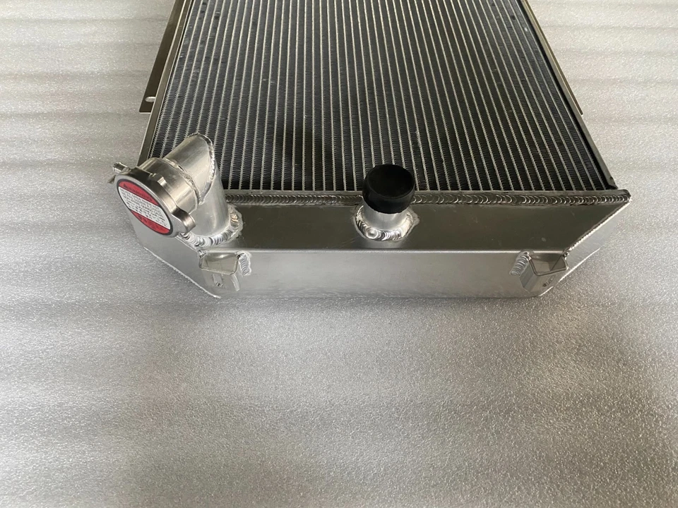 Fit 1937 Buick Special Roadmaster con radiador de aluminio motor Chevy V8 Foto 3 de 4