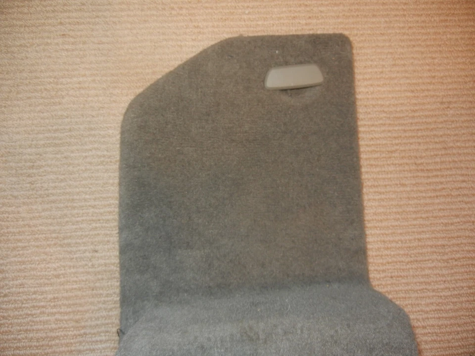 2001 Volvo V70 левая задняя панель 1/4 серая панель доступа / крышка Q1 - Изображение 2 из 4