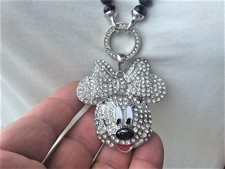 Großer Minnie Maus Anhänger mit Swarovski Elementen besetzt