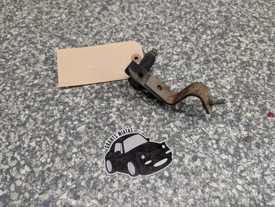 Mazda Miata 94-97 1.8 NA Engine Ground Bracket OEM - Image 1 of 2