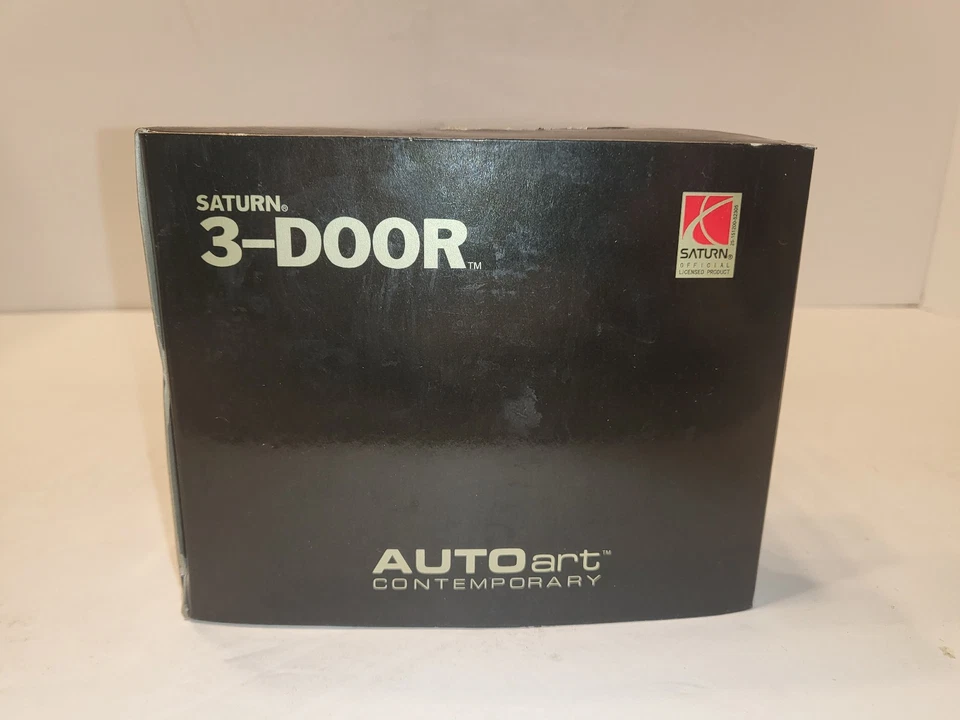 2001 AUTOart Saturn 3 door Coupe - Black 1:18 - Image 3 of 4