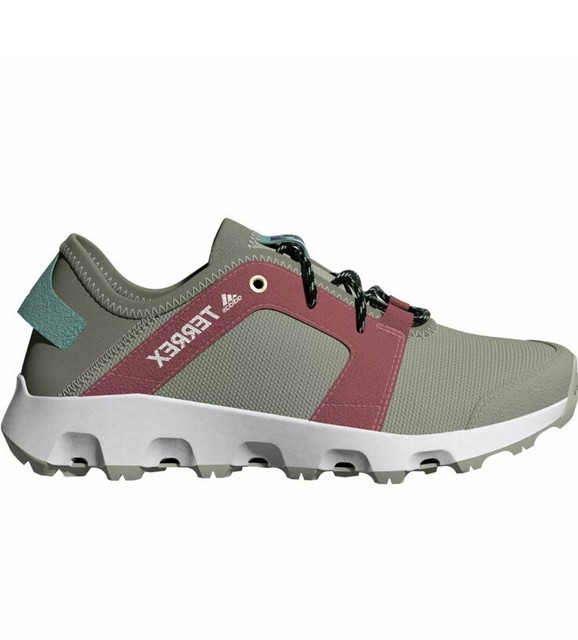 terrex voyager sleek