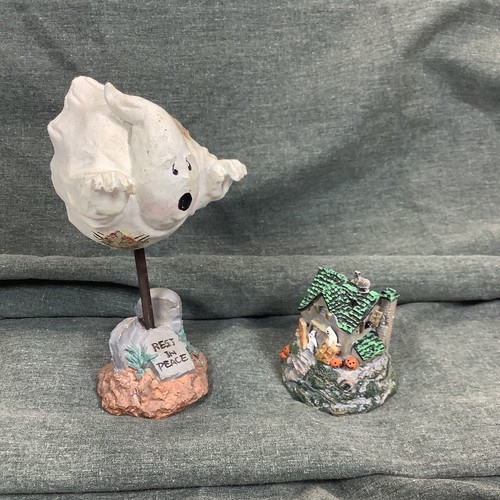 Halloween Resin Figures Ghost Gravestones Tiny Haunted House Cat Crow Pumpkins