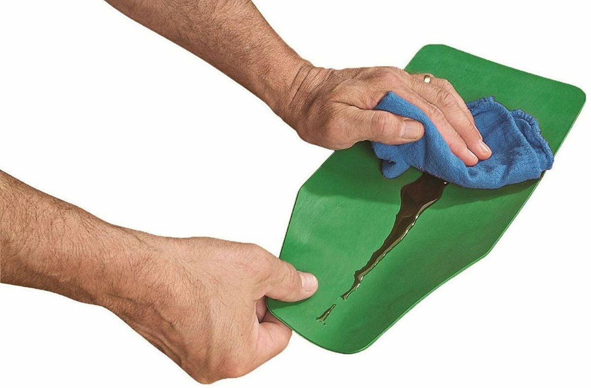 Form-a-Funnel Imbuto Flessibile Per Drenaggio, Modellabile E Riutilizzabile, Resistente A Olio E Acqua, Aviation