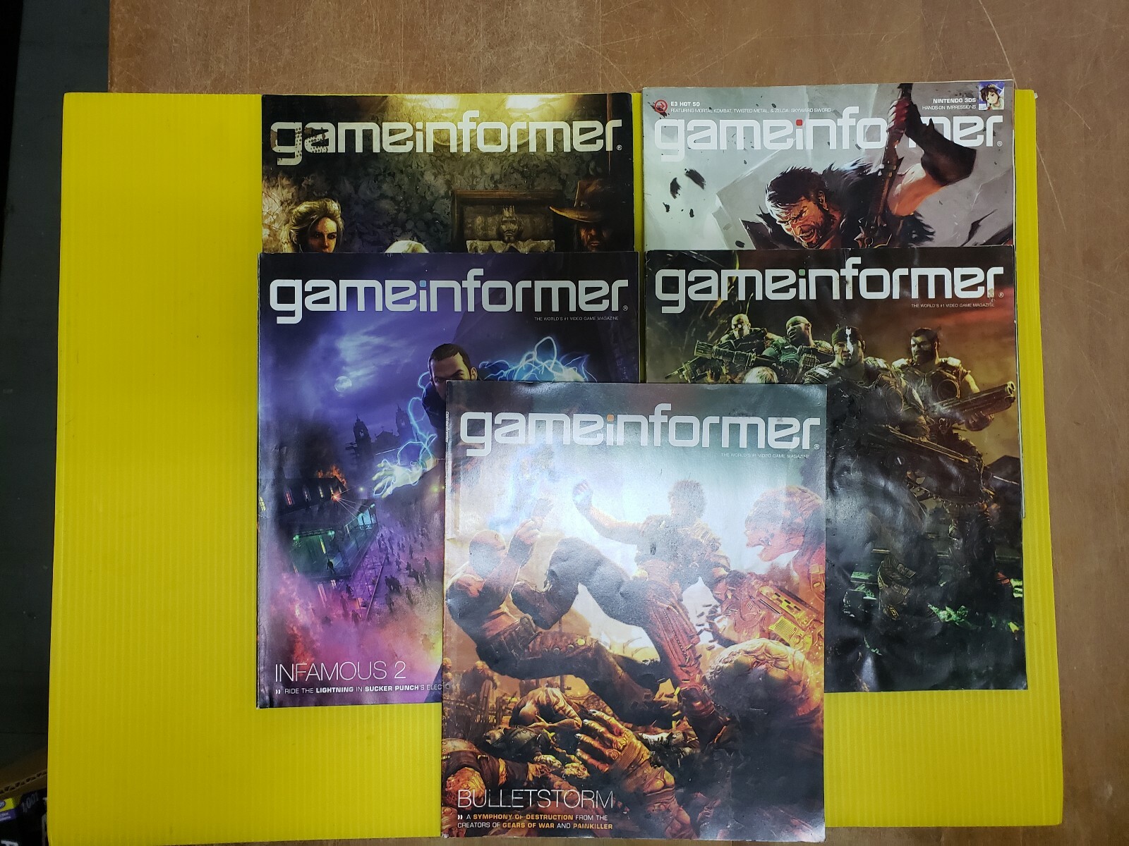 Lot of 13 Game Informer Magazine GameInformer Issues 2010,2011,2012 ...