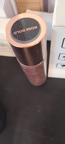 3 Revolution Molten Body Glow Rose Gold Face Body Liquid Illuminator - Picture 3 of 3