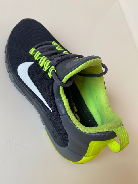 nike free trainer 5.0 v4