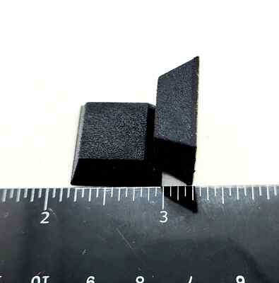 3/4 Square x 3/8 Ht Sq Rubber Feet for Heavy Cuttng Boards 3M