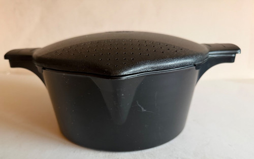 PAMPERED CHEF LARGE 8 Cup 2 Qt MICRO-COOKER MICROWAVE STEAMER STRAINER LID Black