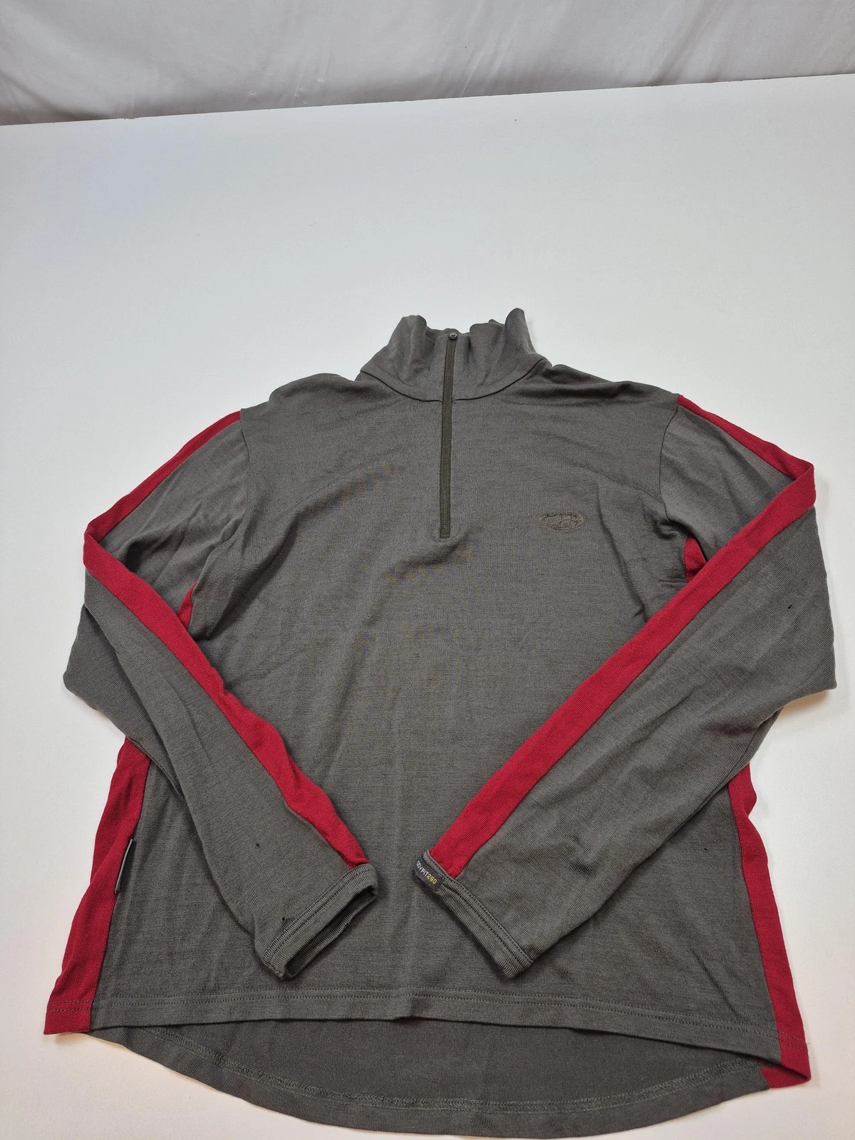 Icebreaker Shirt Womens Medium Gray Red 1/4 Zip Merino Wool Bodyfit 260 FLAW