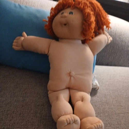 Vintage 1982 Cabbage Patch Kids Doll Red Hair green Eyes Coleco CPK