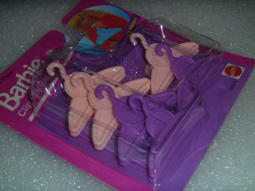 Barbie Hangers " New " By Mattel Clip Style Easy Form Little Hands - Picture 3 of 3