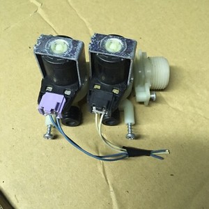 Indesit WIXL123 Waschmaschine Wassereinlassventile Doppelventil