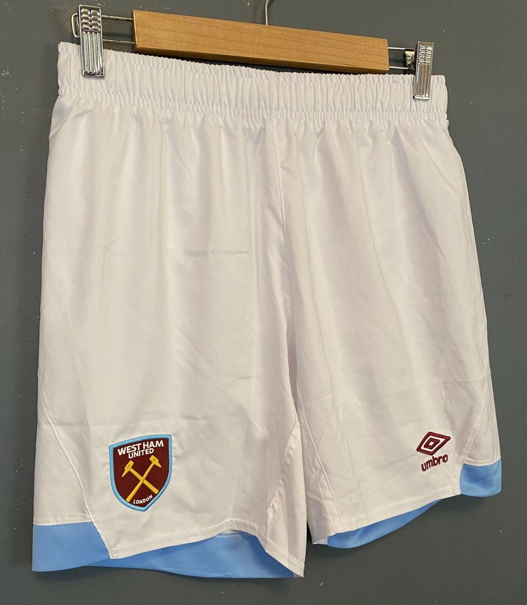 Umbro sales shorts 2019