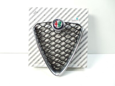 NEU&ORIG Alfa Romeo Giulia Super  Scudetto Kühlergrill inkl. Emblem 156157018