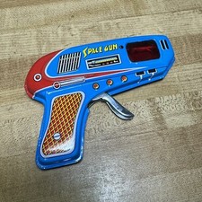 Vintage Tin Litho Metal SPACE GUN Toy Makes Noise 1950  s Made In Korea MTU Shudo