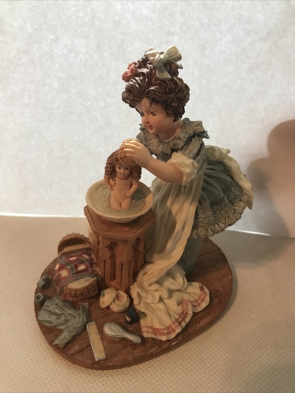 1992 Maud Humphrey Bogart Playing Mama Figurine Limited Edition 915963 Five Year
