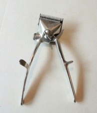 antiker verchromter Bartschneider Haarschneidemaschine Frisör & Barbier Schere
