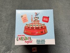 NUEVO Disney Figura Musical Mickey y Minnie Mouse Monorriel Vacaciones Navidad Rojo