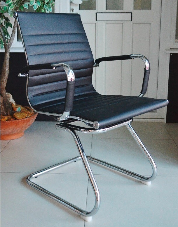 Silla de conferencia de oficina de recepción de cuero sintético NEGRA acanalada de diseño nueva