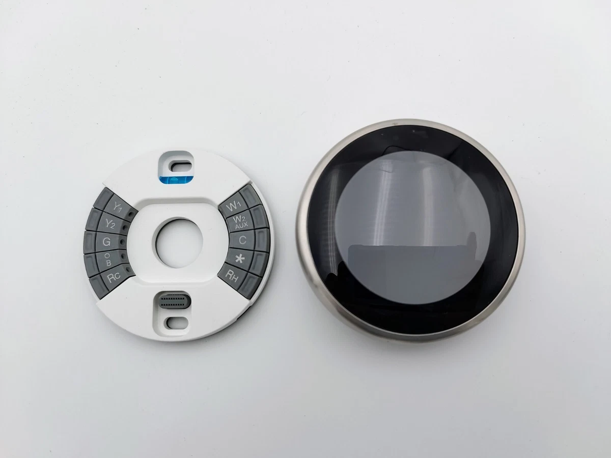 Ring thermostat outlet