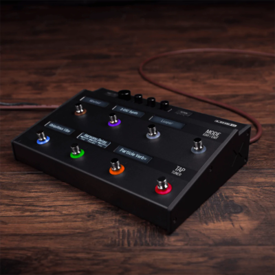 Line 6 HX Effects 990403405 Multi-Effects Pedalboard for sale