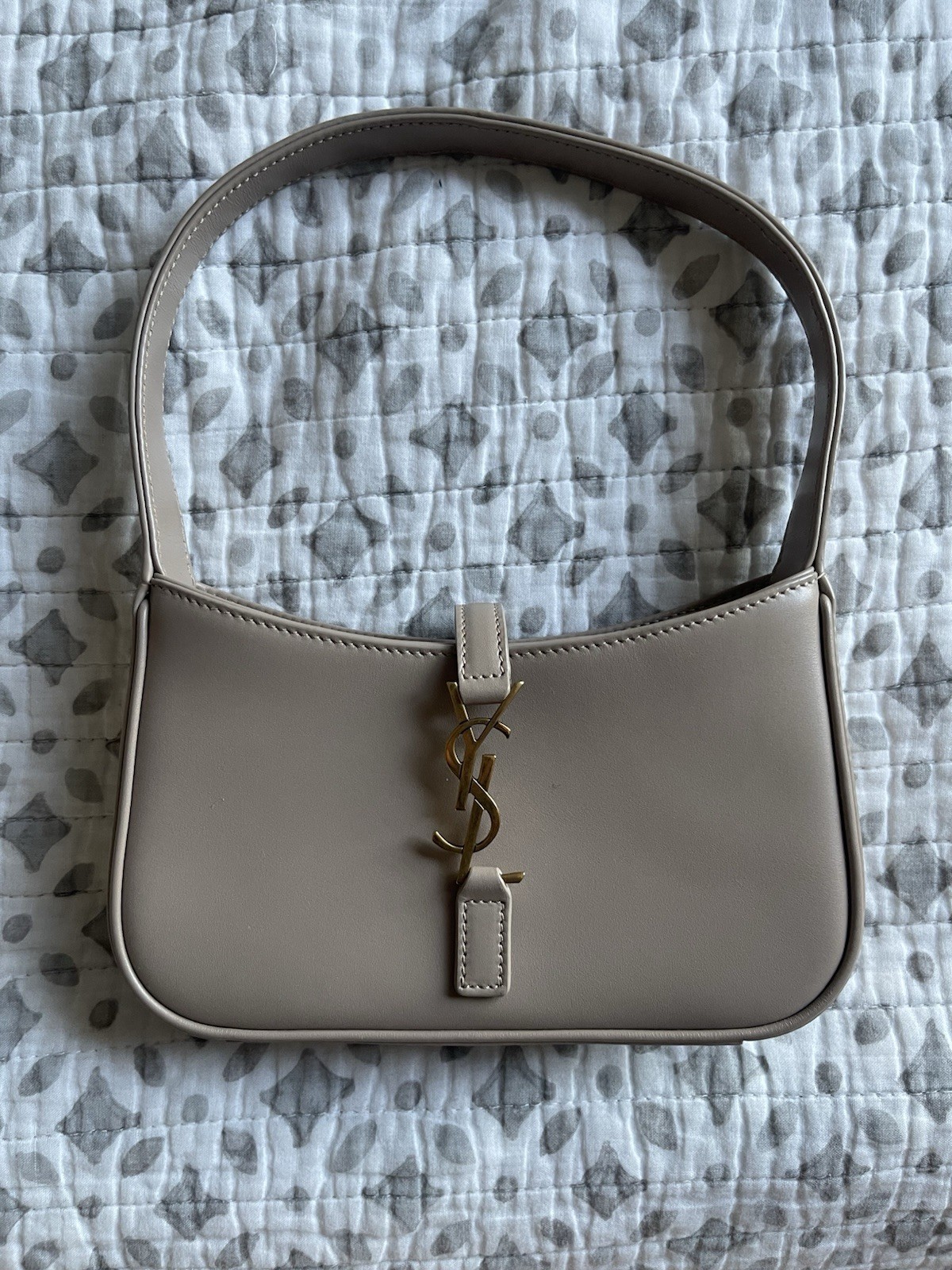 Saint Laurent Black Leather Le 5 À 7 Mini Shoulder Bag With Dust Bag