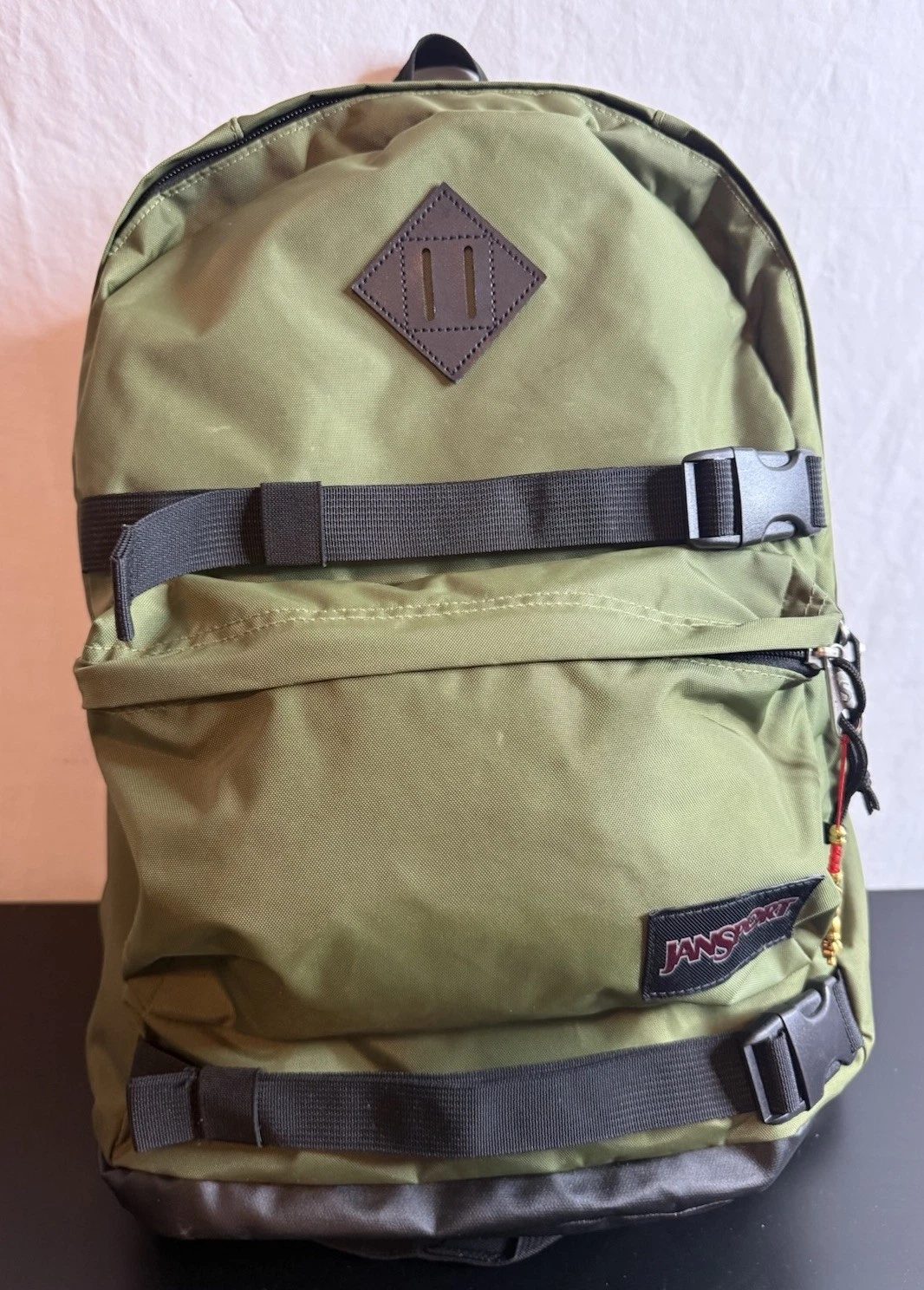 JanSport Backpack Hiking School Adjustable Straps 16” Tall Polyester Green