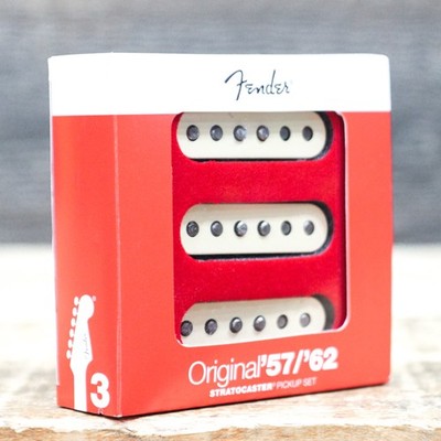 Fender Pure Vintage '57/'62 Stratocaster Pickup Set Alnico 5 Aged White Covers