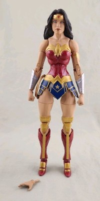 DC Collectibles 2019 DC Essentials Wonder Woman DC Rebirth