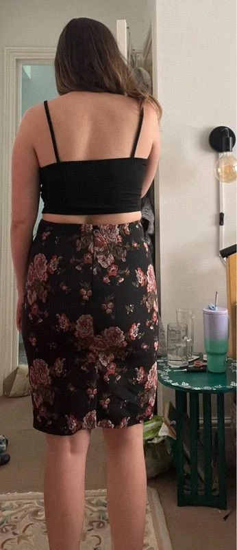 Vintage 1990s Pencil skirt Asian-inspired floral embroidery - Image 2 of 4